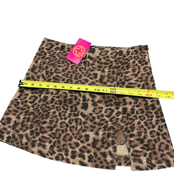 NWT MADISON OLIVACEOUS Leopard Print Slit Mini Skirt Size M - Picture 6 of 10